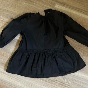 NWT Scoop brand from Walmart - black mock neck peplum top size L
